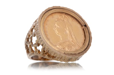 Lot 56 - VICTORIAN HALF SOVEREIGN RING