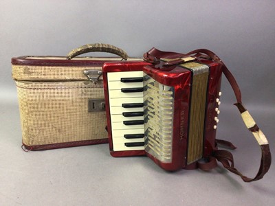 Lot 86 - HOHNER MIGNON1 MINATURE ACCORDIAN