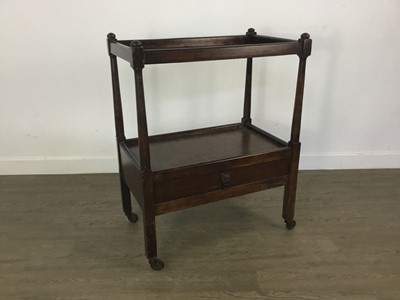 Lot 93 - OAK TEA TROLLEY