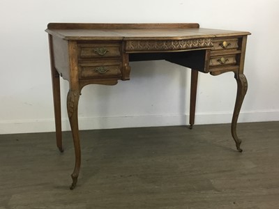 Lot 122 - OAK WRITING TABLE