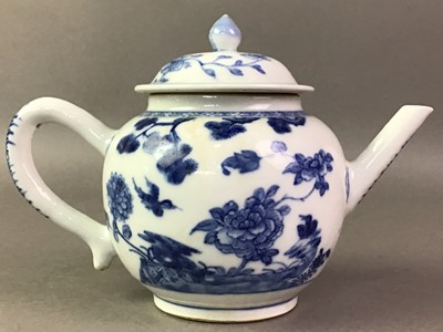 Lot 112 - GROUP OF BLUE AND WHITE CERAMICS