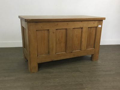 Lot 126 - PINE BLANKET CHEST