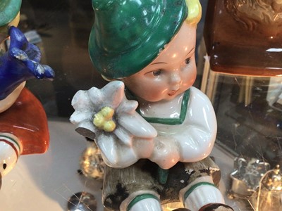 Lot 153 - PAIR OF CERAMIC FOX BOOKENDS