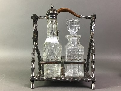 Lot 180 - GROUP OF CRYSTAL AND GLASS WARE