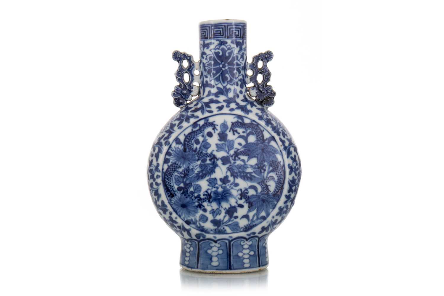 Lot 1078 - CHINESE BLUE AND WHITE MOON FLASK