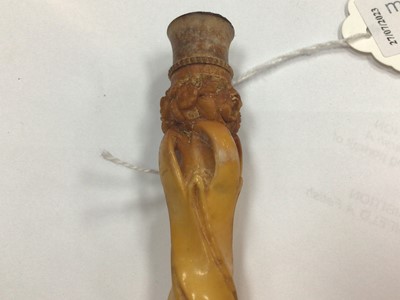 Lot 219 - VICTORIAN MEERSCHAUM CHEROOT PIPE