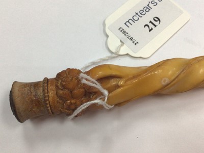 Lot 219 - VICTORIAN MEERSCHAUM CHEROOT PIPE