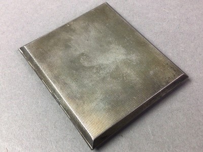 Lot 201 - GEORGE V SILVER CIGARETTE CASE