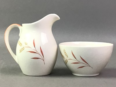 Lot 231 - COLLECTION OF CERAMICS