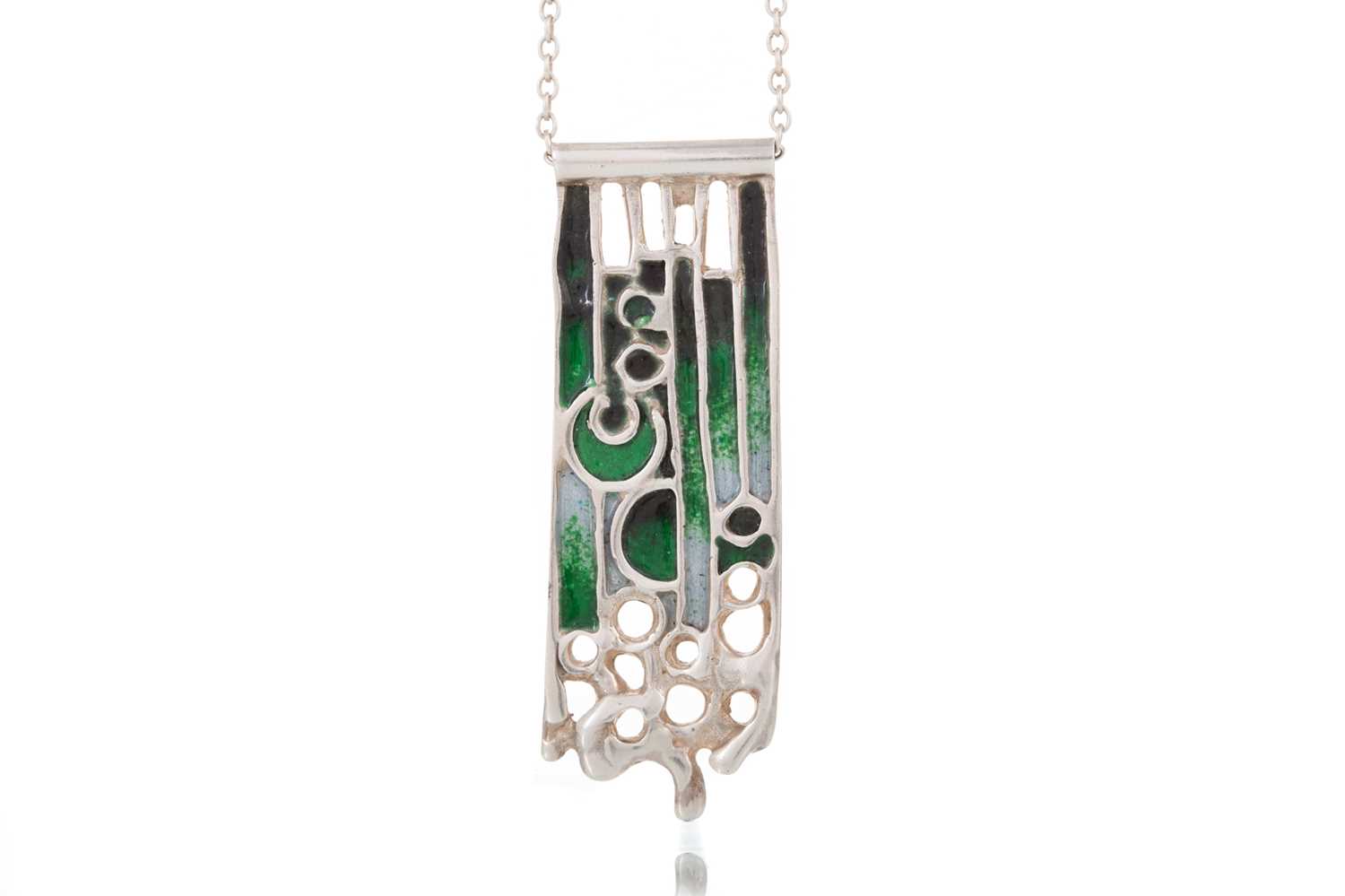 Lot 608 - NORMAN GRANT SILVER ENAMEL PENDANT