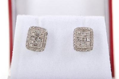 Lot 463 - PAIR OF DIAMOND CLUSTER EARRINGS