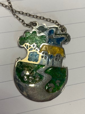 Lot 654 - NORMAN GRANT SILVER AND ENAMEL PENDANT