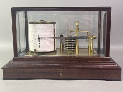 Lot 411 - BAROGRAPH