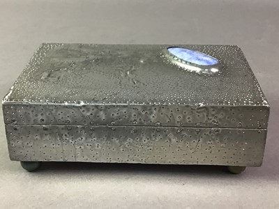 Lot 591 - ARTS & CRAFTS HAMMERED PEWTER CASKET