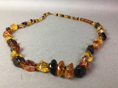 Lot 510 - COLLECTION OF COSTUME JEWELLERY