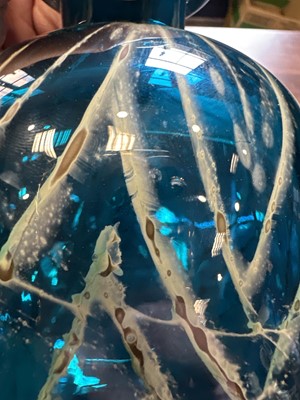 Lot 335 - MDINA, FIVE PIECES OF GLASS WARE