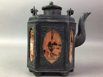 Lot 611 - LATE 19TH/EARLY 20TH CENTURY CHINESE TEA POT