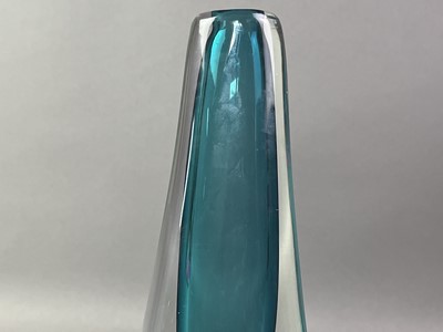 Lot 615 - TWO ITALIAN SOMMERSO ART GLASS VASES