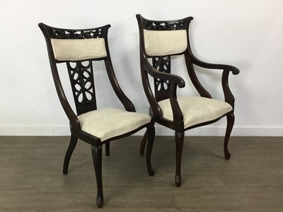 Lot 554 - SET OF FOUR VICTORIAN MAHOGANY DINING CHAIRS