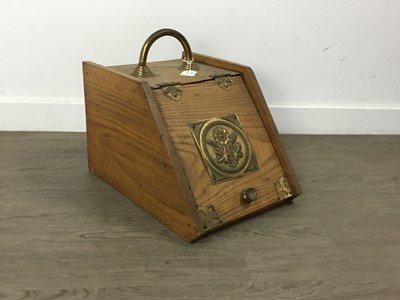 Lot 555 - VICTORIAN PINE COAL SCUTTLE