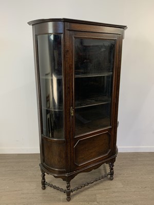 Lot 656 - OAK DISPLAY CABINET