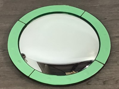 Lot 700 - CIRCULAR WALL MIRROR OF ART DECO DESIGN