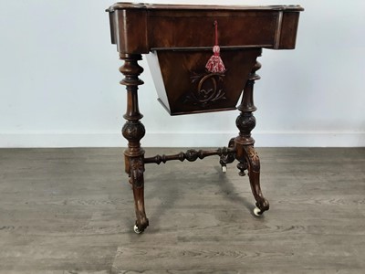 Lot 731 - VICTORIAN WALNUT SEWING TABLE