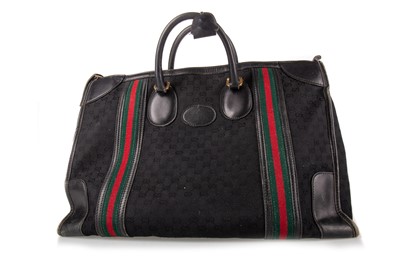 Lot 203 - GUCCI, LEATHER AND CANVAS HOLDALL