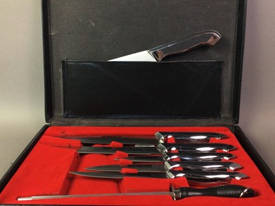 Lot 740 - KOSH MESSER