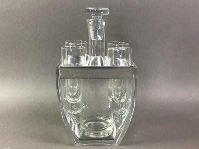 Lot 87 - GLASS LIQUER SET