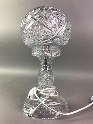 Lot 88 - COLLECTION OF FOUR CLEAR GLASS TABLE LAMPS