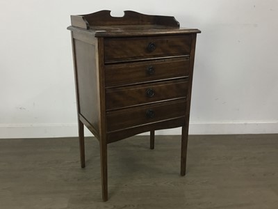 Lot 99 - MAHOGANY MUSIC CABINET