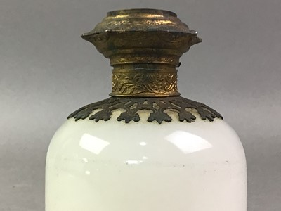 Lot 138 - VICTORIAN OPAQUE GLASS PERFUME BOTTLE