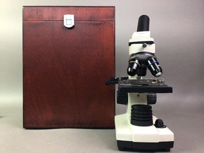 Lot 115 - BRIOLUX AL MICROSCOPE