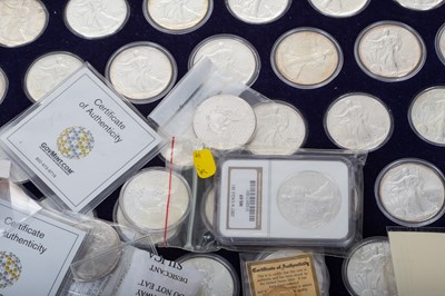 Lot 10 - COLLECTION OF AMERICAN SILVER COINS