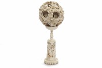 Lot 225 - EARLY 20TH CENTURY CHINESE CARVED IVORY...