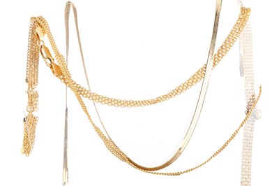 Lot 752 - COLLECTION OF BROKEN GOLD NECKLACES