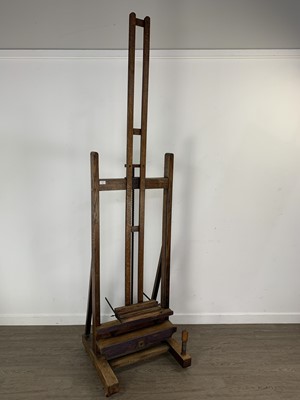 Lot 754 - VICTORIAN OAK STUDIO EASEL