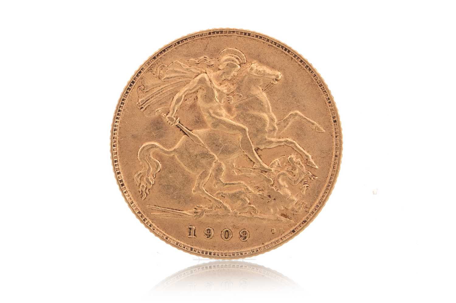 Lot 27 - EDWARD VII HALF SOVEREIGN