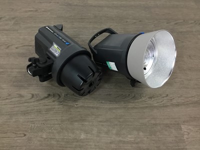 Lot 292 - FOUR ELINCHROM D-LITE RX 4 STUDIO FLASH LIGHTS