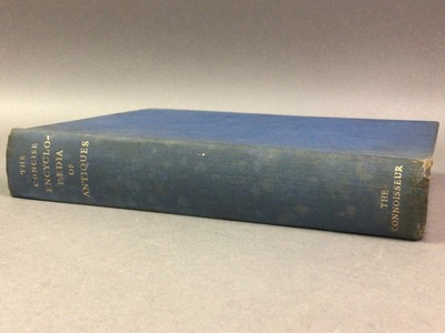 Lot 317 - 'THE CONCISE ENCYCLOPEDIA OF ANTIQUES'