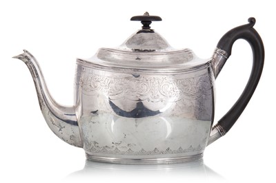 Lot 222 - GEORGE III SILVER TEAPOT