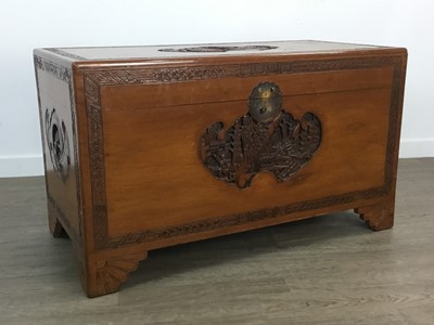 Lot 410 - CHINESE BLANKET CHEST