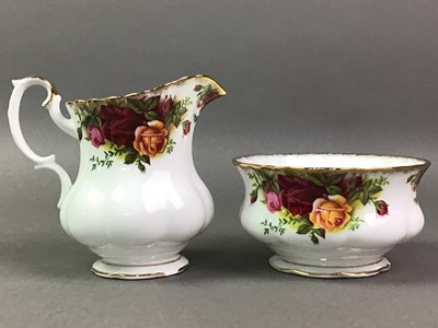 Lot 456 - ROYAL ALBERT PART DINNER SERVICE