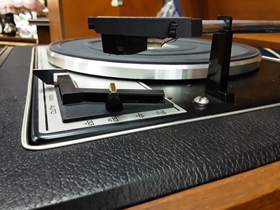 Lot 434 - GARRARD SP 25 MK IV TURNTABLE