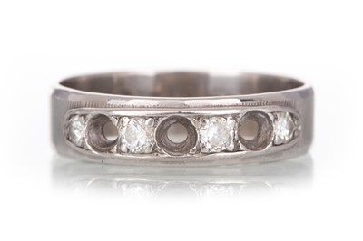 Lot 795 - PARTIAL DIAMOND RING