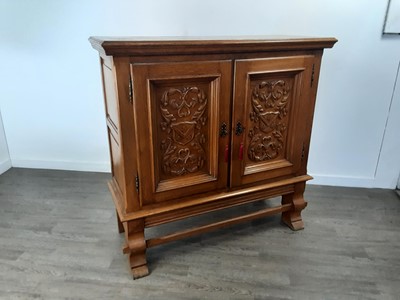 Lot 499 - OAK TWO DOOR CABINET