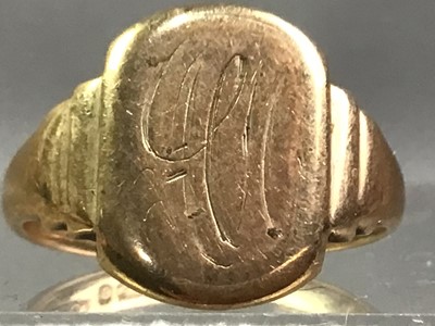 Lot 577 - TWO SIGNET RINGS