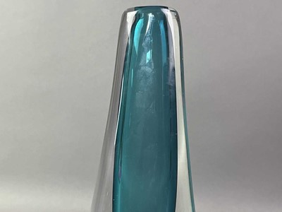 Lot 596 - TWO ITALIAN SOMMERSO ART GLASS VASES