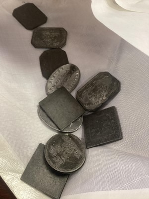 Lot 33 - COLLECTION OF COINS